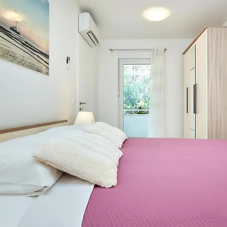 Hedera Estate, Hedera A36 Dubrownik