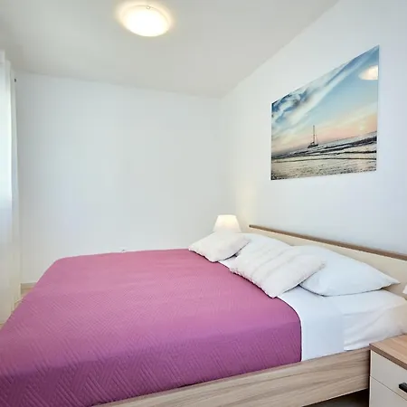 Hedera Estate, Hedera A36 * 두브로브니크