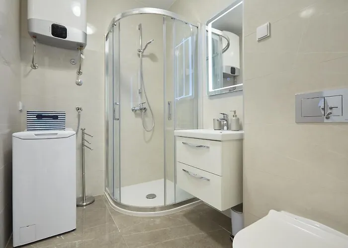 Hedera Estate, Hedera A36 *